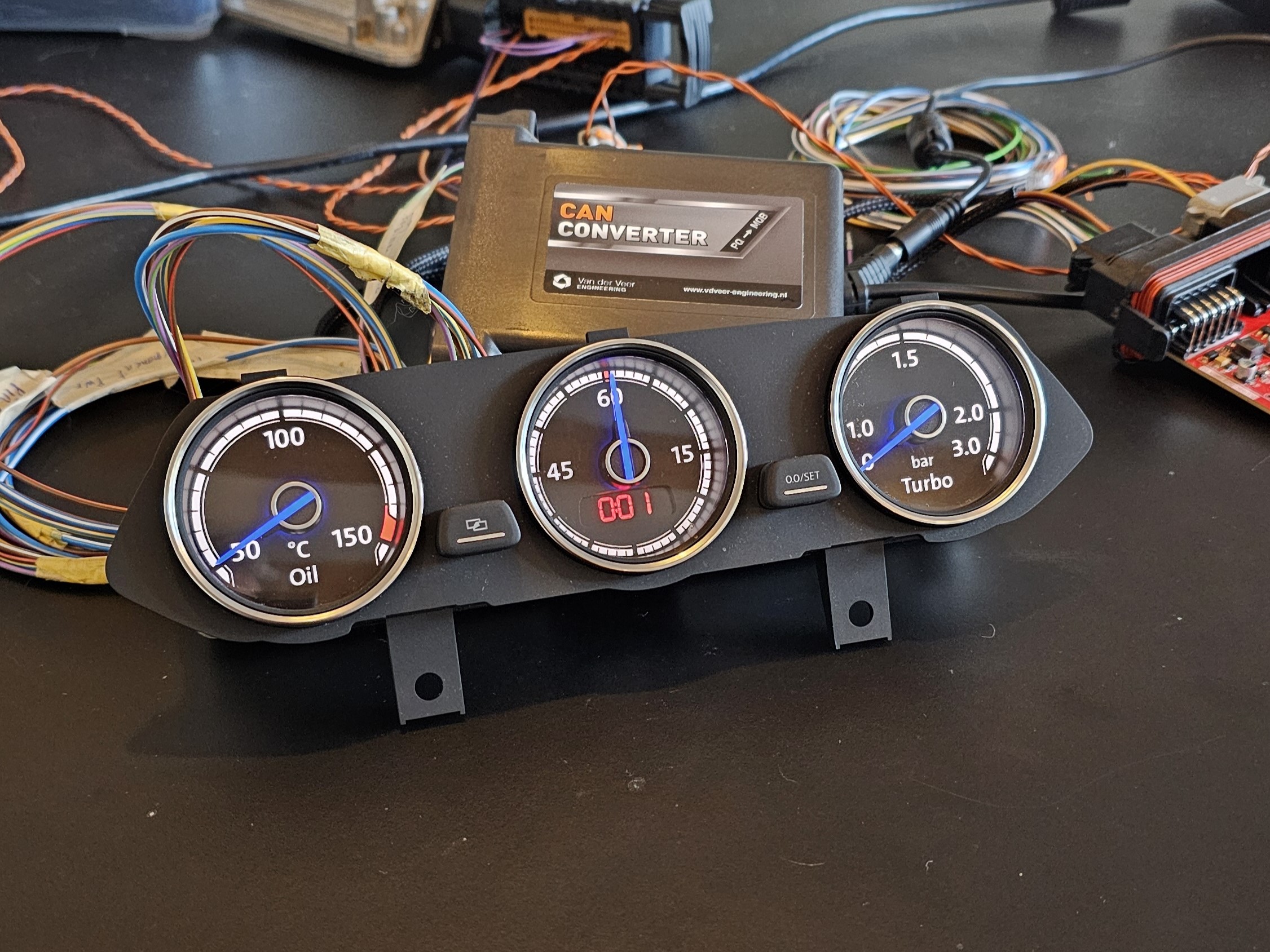 CAN-Convertor-PQ-MQB-Scirocco-Auxillary-Gauges